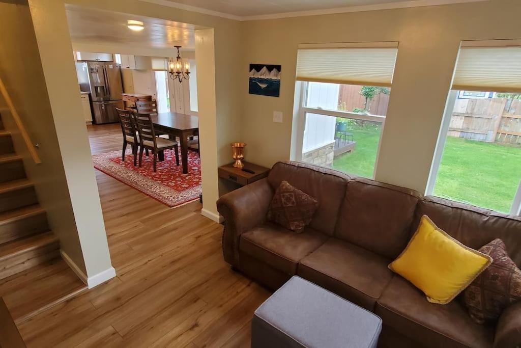 Luxury Dt Cottage - Free Parking - Self Check-In Anchorage Exteriér fotografie